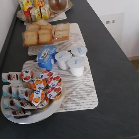 Ca' Moretti Bed & Breakfast *