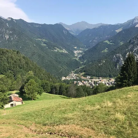 Ca' Moretti Bed & Breakfast Piazzatorre