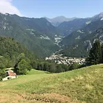 Ca' Moretti Bed and Breakfast Piazzatorre